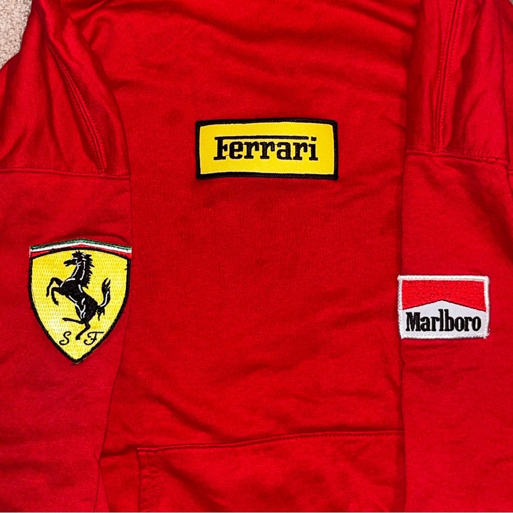 Vintage Ferrari-Marlboro sweatshirt